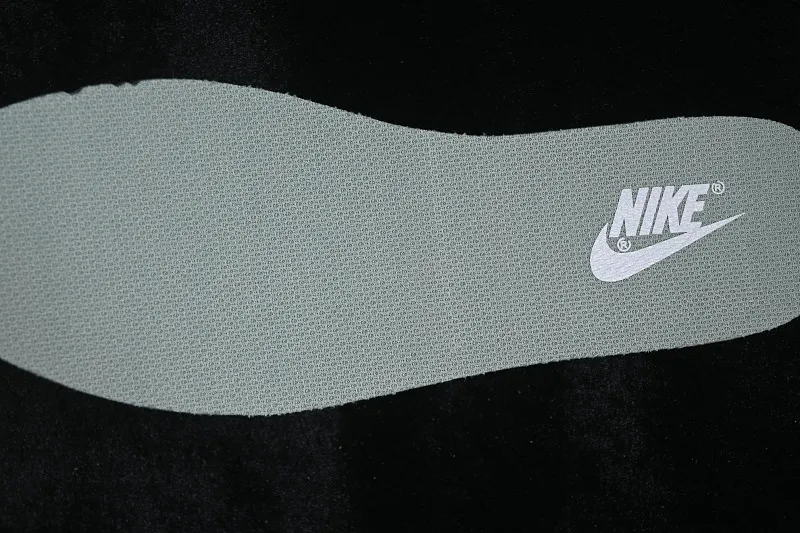 All categories Nk SB Dunk series Nk SB Dunk Low low-top sneakers Nike SB Dunk Low light green low-top casual sneakers IM6572-002